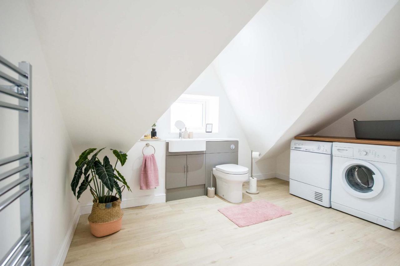 1 Bed Central Cardiff Loft Apartment Near Stadium Екстериор снимка